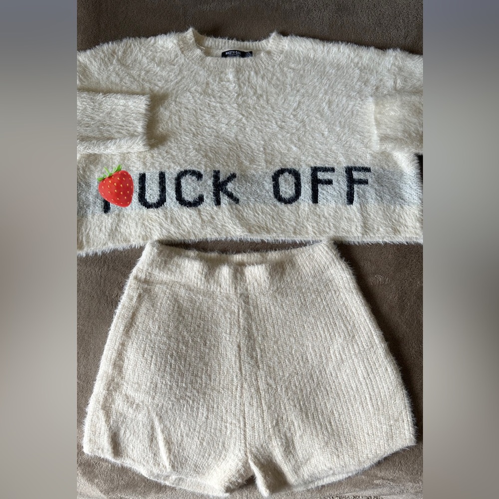 Woman’s 2 piece Set
